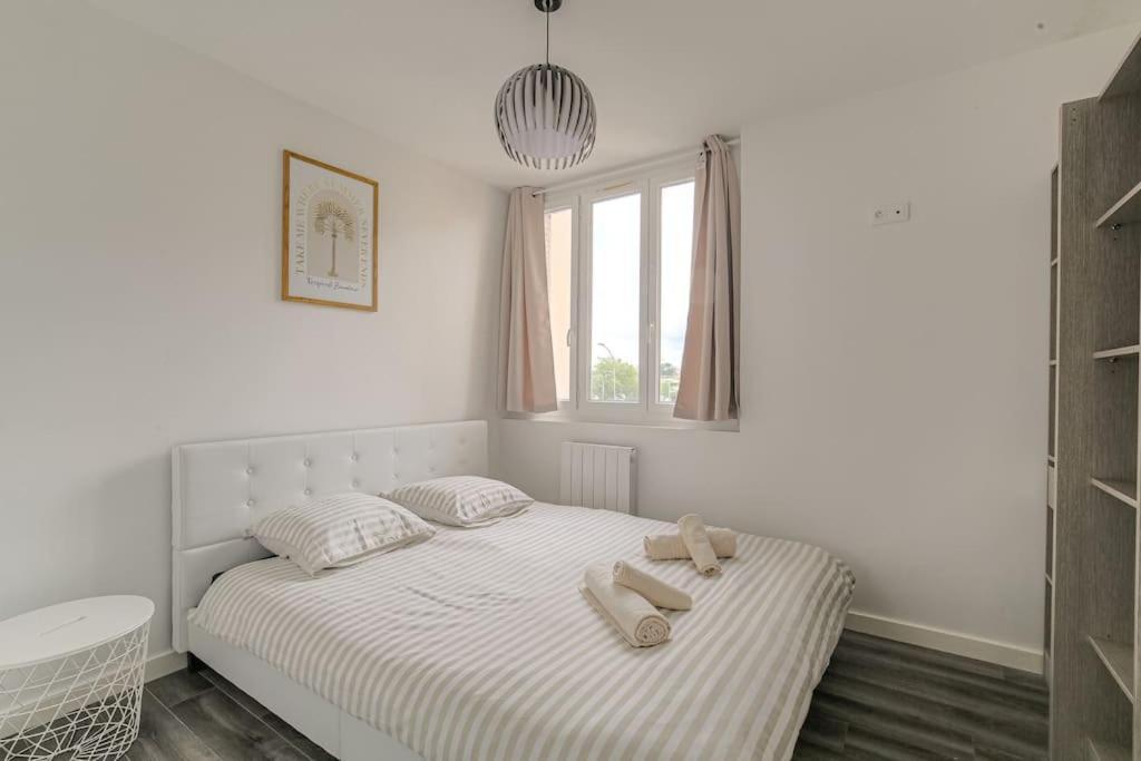 Le Pressense, Ideal Sejour Pro Ou Familiale Vénissieux Exterior foto